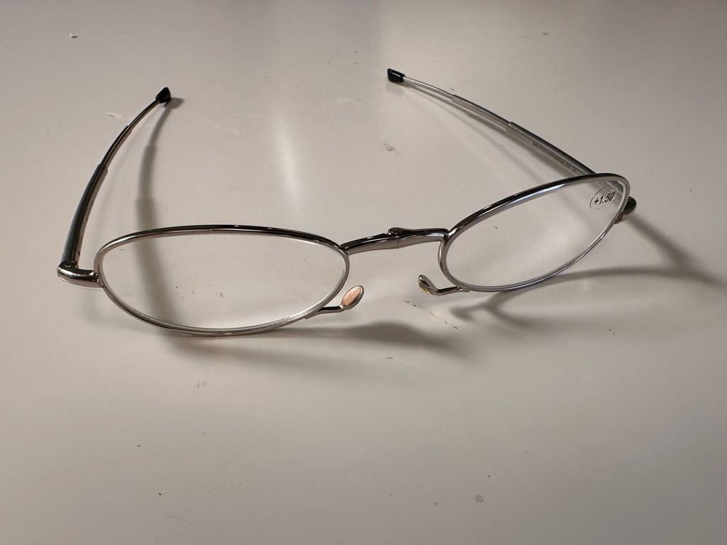 Executive Readers (Rimmed) Oval - Clearance